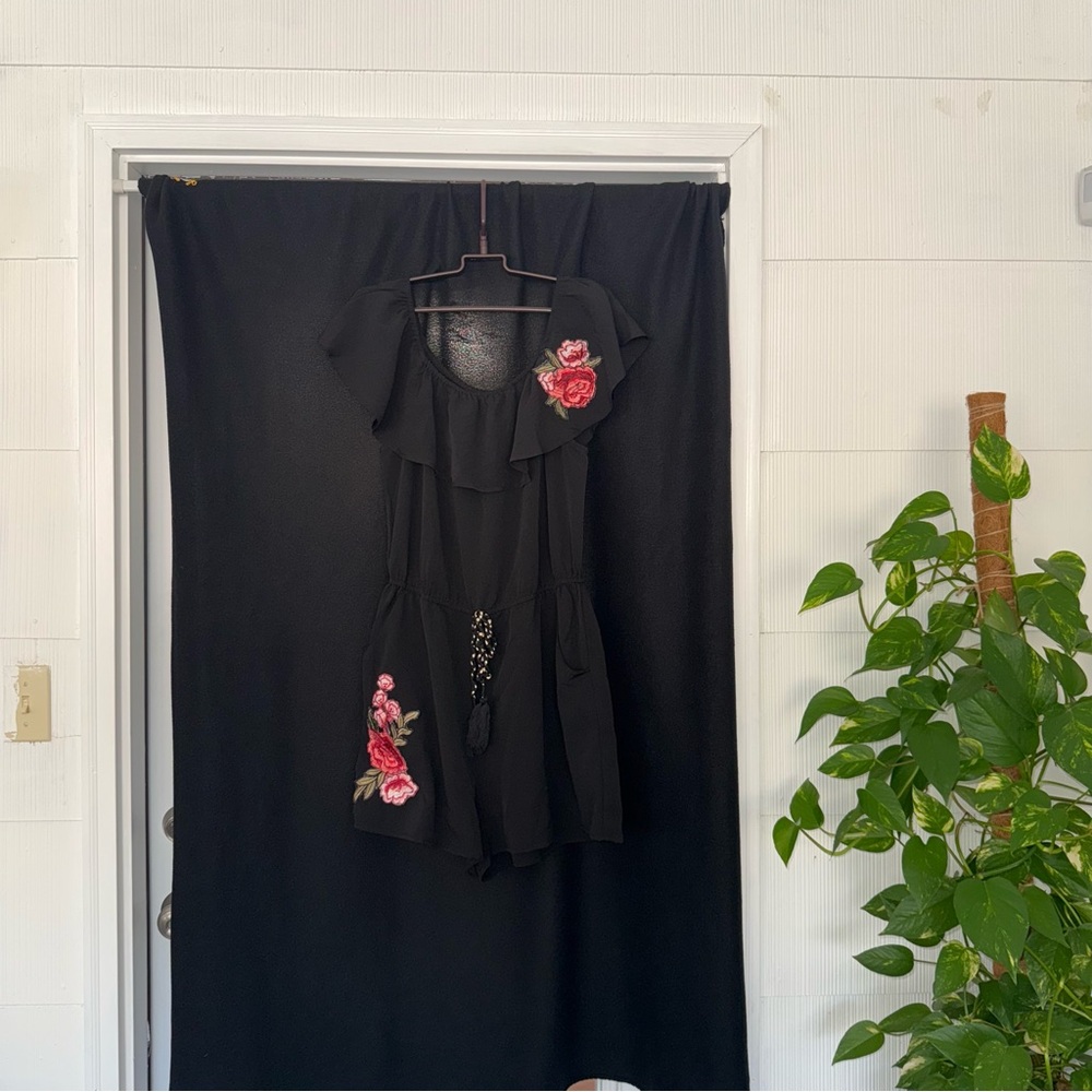 Black romper with Floral Embroidery